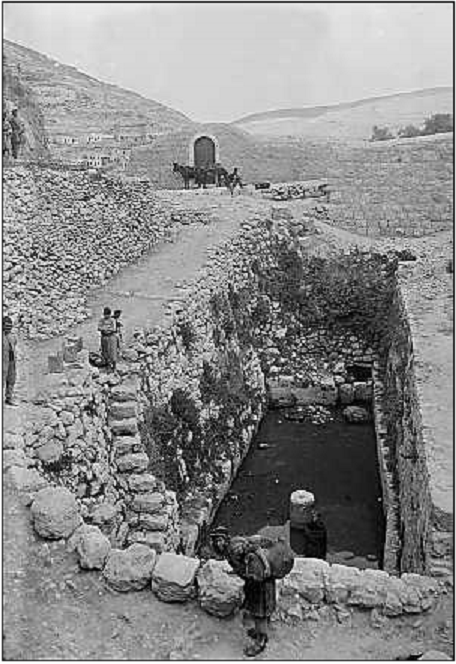 "Vista del Estanque de Siloé a principios de 1900". (Admin)